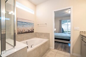 3425 LW -exquisite 5BR Villa Private Pool & Spa