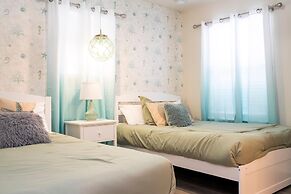 3425 LW -exquisite 5BR Villa Private Pool & Spa