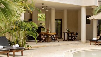 Niwa Tulum Luxury Suites