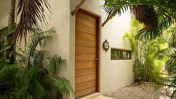 Niwa Tulum Luxury Suites