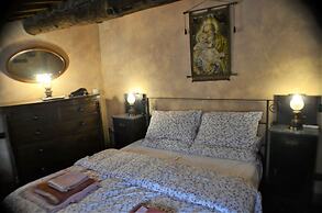 A Peaceful Oasis in a Medieval Italian Village