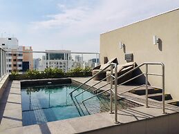 Iquali023 Iquali Augusta