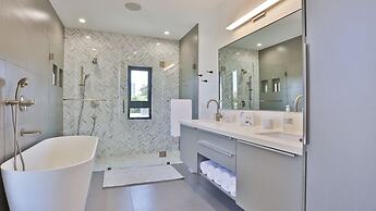 Spacious 5 Bedroom West Hollywood Home with Pool