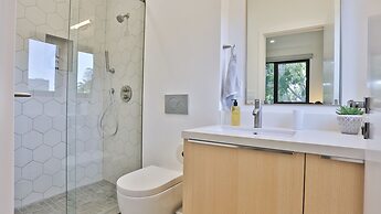 Spacious 5 Bedroom West Hollywood Home with Pool