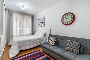 Av0109 Studio Avanhandava