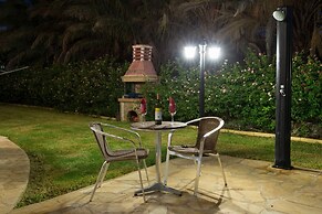 Villa Tsikkos Dio in Argaka