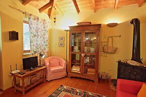 Kitrini Luxury Cottage