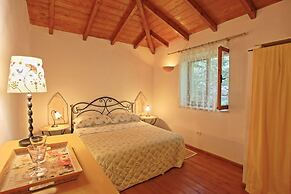 Kitrini Luxury Cottage