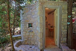 Kitrini Luxury Cottage