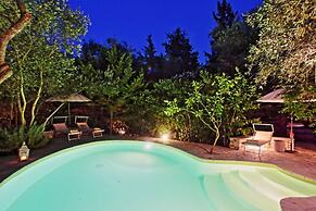 Kitrini Luxury Cottage