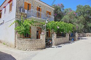 Kitrini Luxury Cottage