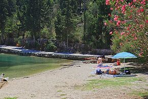 Kitrini Luxury Cottage