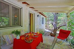 Kitrini Luxury Cottage