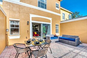 Newly Renovated Stylish Villa, With Star Wars, Mickey and Safari Theme