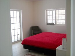 Casa de Apra by Portucasa