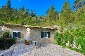 Villa Sevi in Loggos