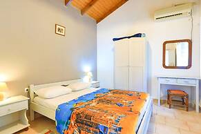 Villa Sevi in Loggos