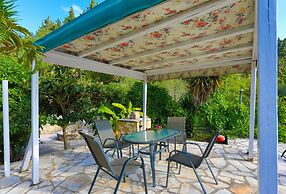 Villa Sevi in Loggos