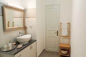 Villa Labovitsa in Paxi