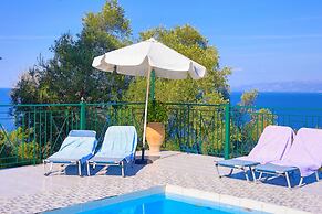 Antigoni Villa Ena in Longos