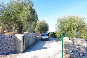 Antigoni Villa Ena in Longos