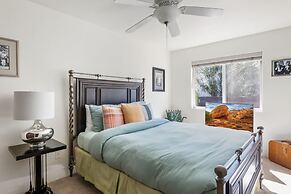 Starlit Desert Retreat