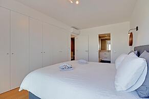 Apartamento Vista Jardim by Portucasa