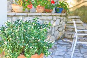 Villa Natasha in Nisaki