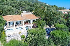 Villa Natasha in Nisaki