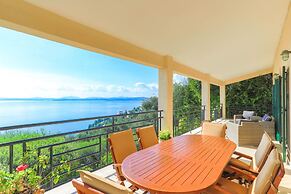 Villa Natasha in Nisaki