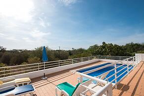 Casa da Alcaria by Portucasa