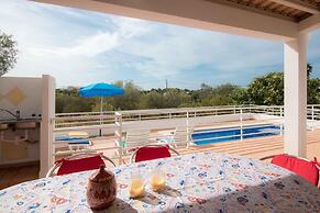 Casa da Alcaria by Portucasa