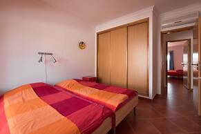 Casa da Alcaria by Portucasa