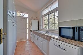 Quinta da Galina by Portucasa