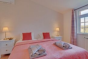 Quinta da Galina by Portucasa