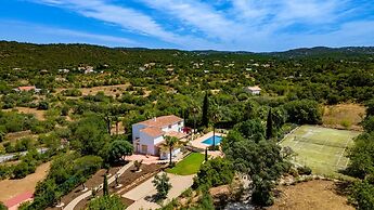 Quinta da Galina by Portucasa