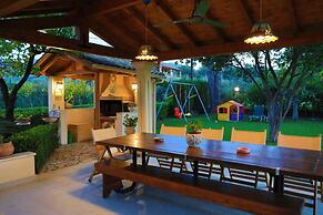 Beach Villa Marina in Roda