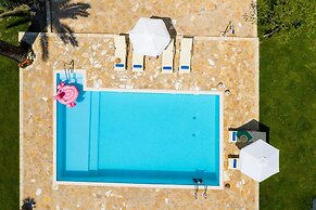 Beach Villa Marina in Roda