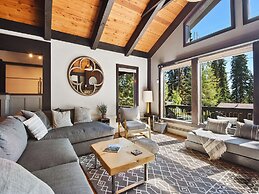 Lodge of the Nightingale