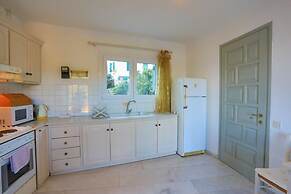 Sterna Apartment in Gaios