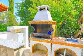 Villa Athina Finiki in Latchi