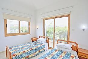 Villa Athina Finiki in Latchi