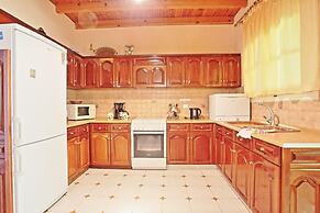 Villa Calypso in Nisaki