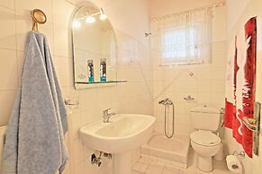 Villa Calypso in Nisaki