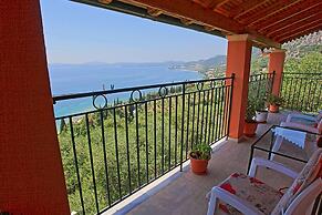 Villa Calypso in Nisaki