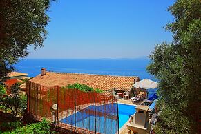 Villa Calypso in Nisaki