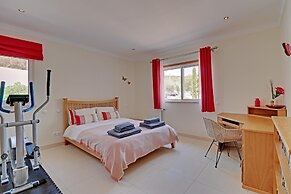 Casa do Pomar by Portucasa