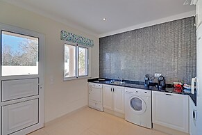 Casa do Pomar by Portucasa