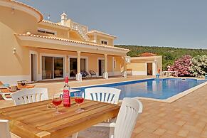 Casa do Pomar by Portucasa