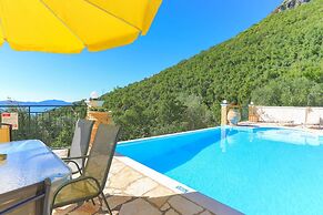 Viilla Kefalaki Superb Sceneries and Views Private Pool